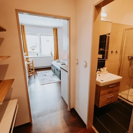 Citybeat Apartments, 400M From The Square Plzen Exterior photo
