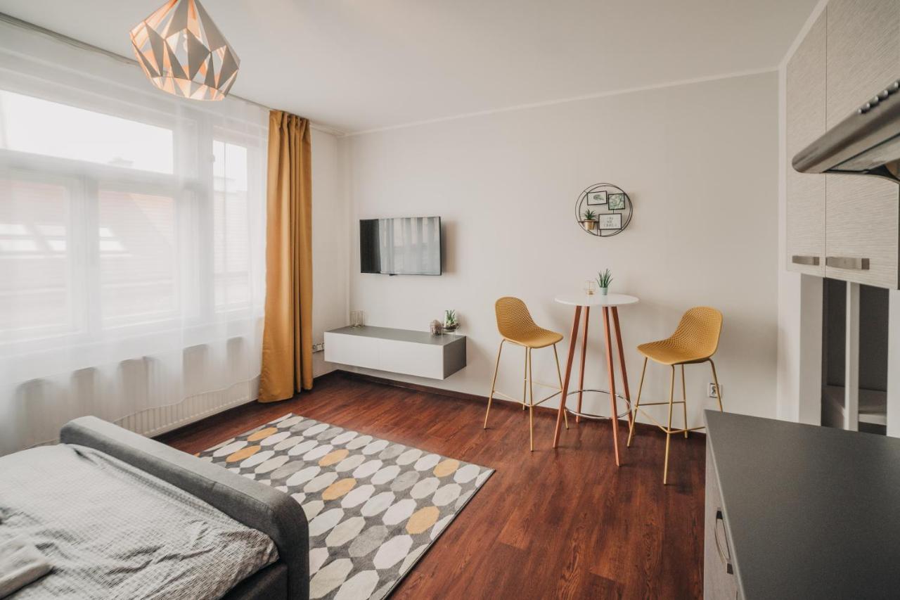 Citybeat Apartments, 400m From The Square * Plzen