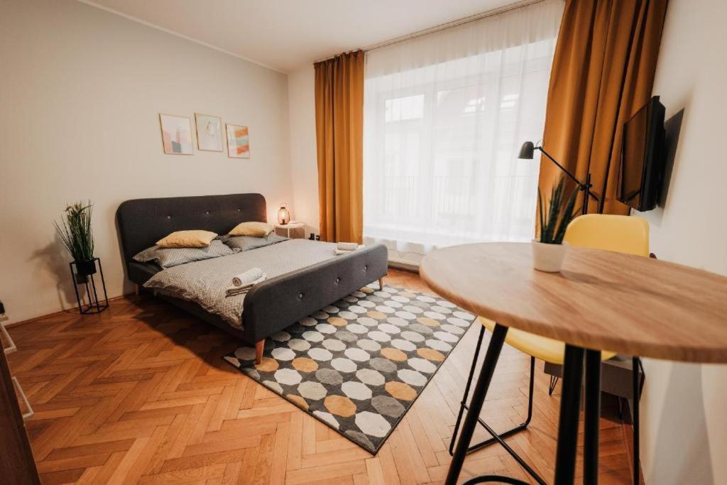 Citybeat Apartments, 400m From The Square Plzen