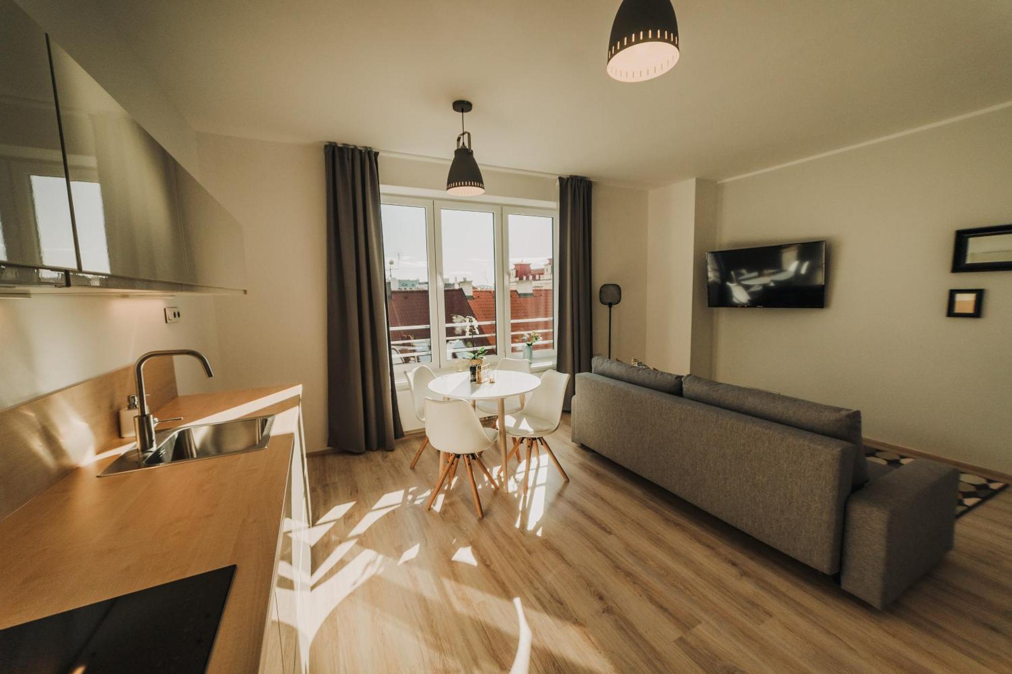 Citybeat Apartments, 400m From The Square * Plzen