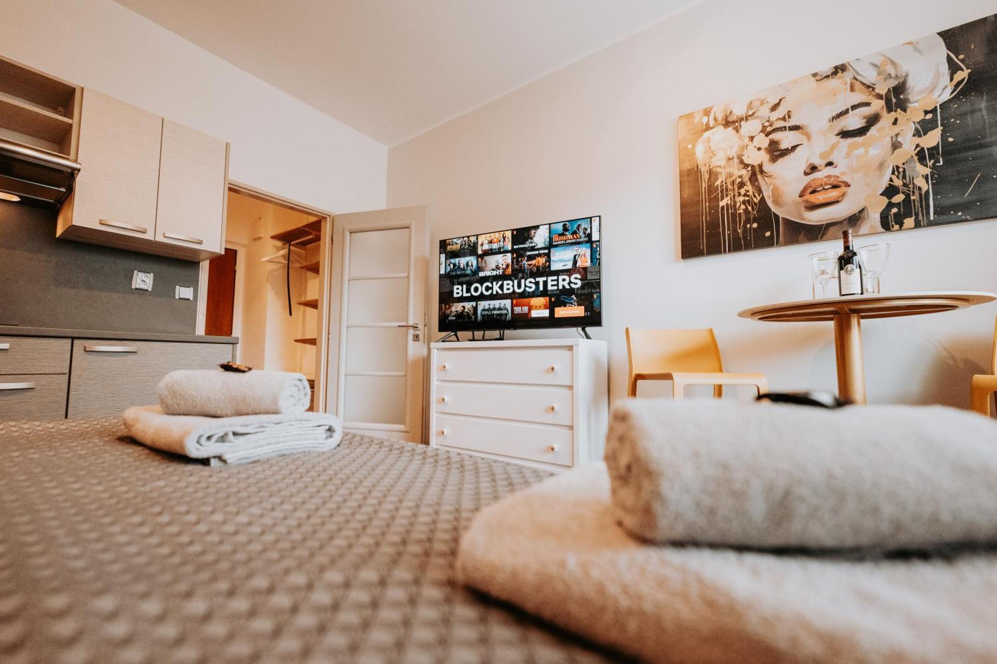דירה Citybeat Apartments, 400m From The Square