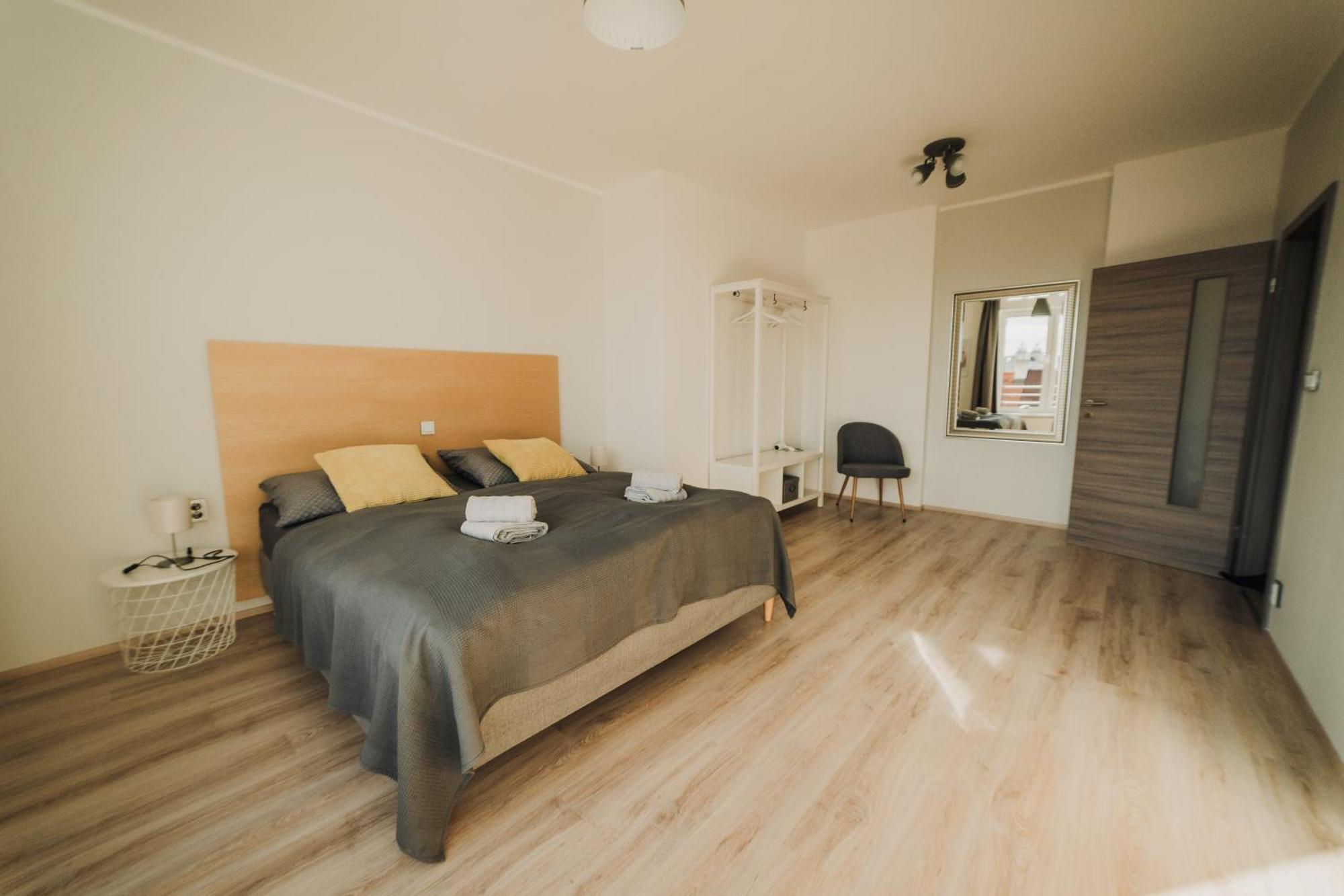 Citybeat Apartments, 400m From The Square Apartment *